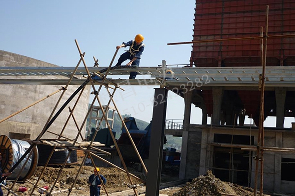 電纜敷設機競爭嚴重 電纜敷設機競爭嚴重